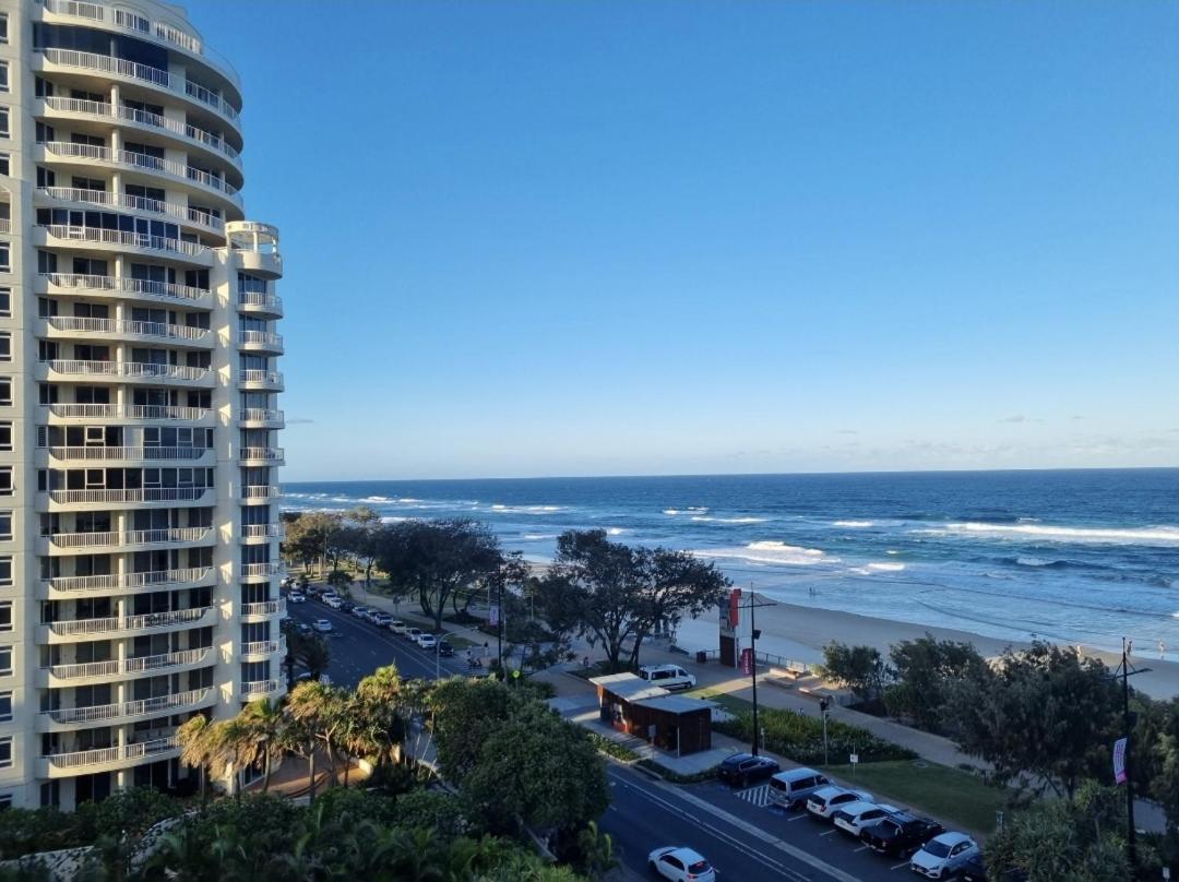Beachfront Studio Gold Coast Extérieur photo