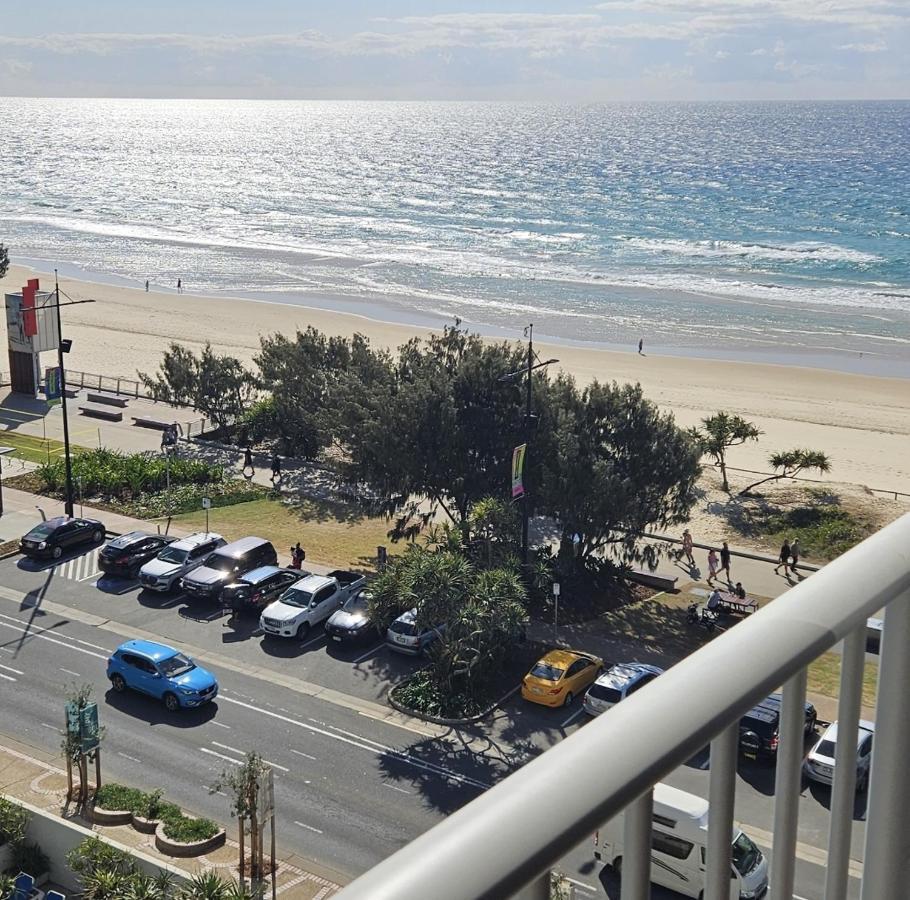 Beachfront Studio Gold Coast Extérieur photo